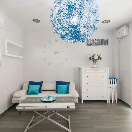 Fantástico Apartamento Madrid Rió-Puerta Del Ángel-2